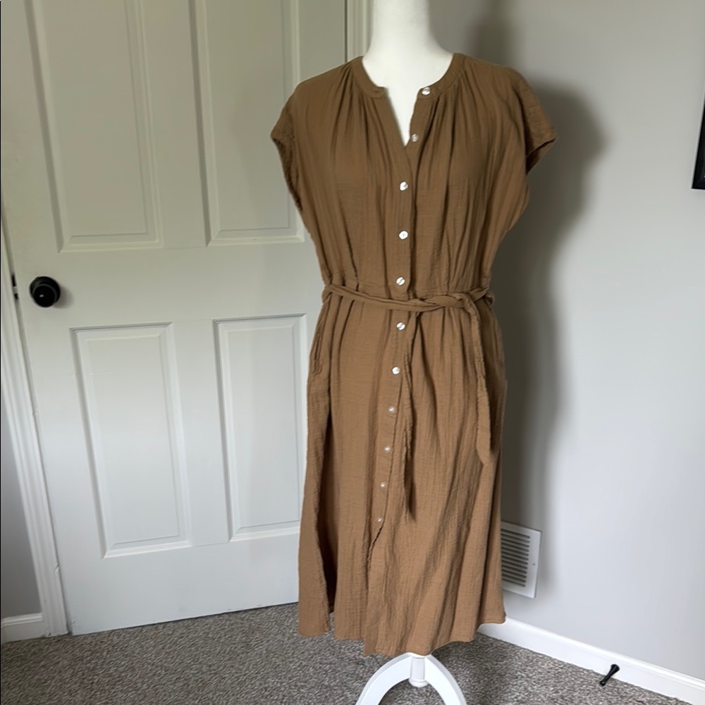 GAP Tan gauze cap SleeveMidi Dress